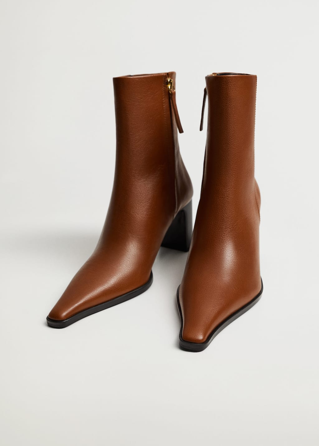 Heel leather ankle boot - Medium plane