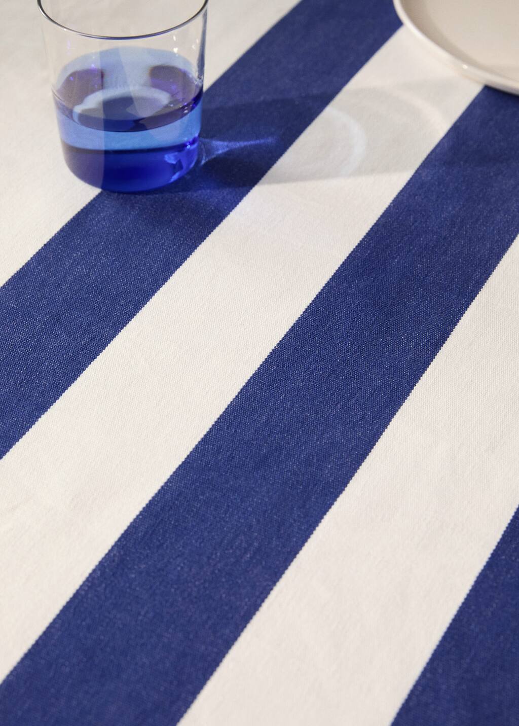 Cotton two-tone striped table runner