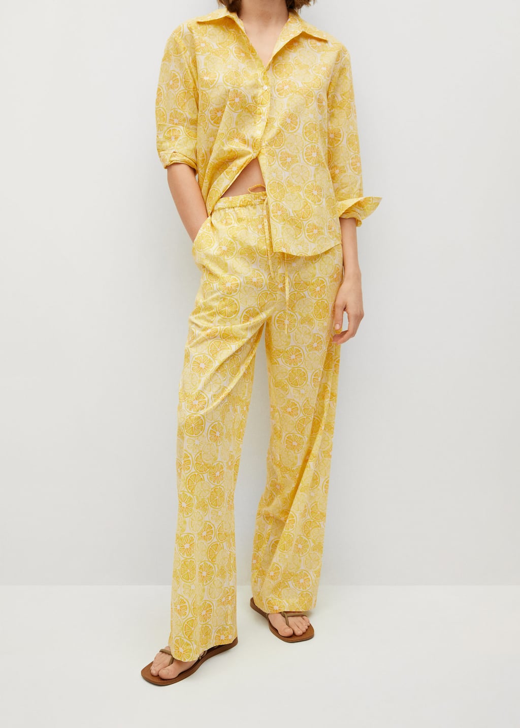 mango yellow trousers