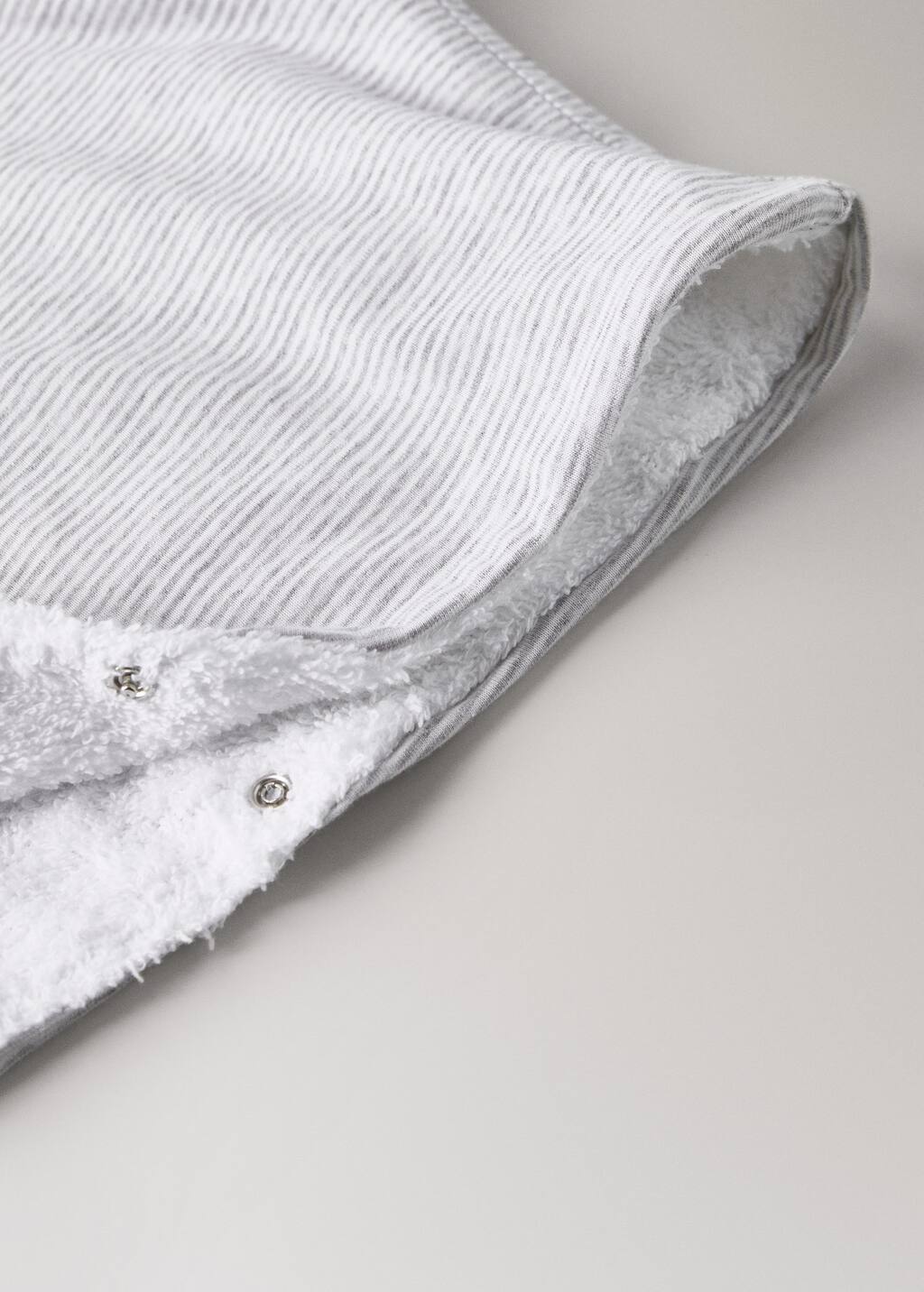 Children’s two-tone cotton bathrobe