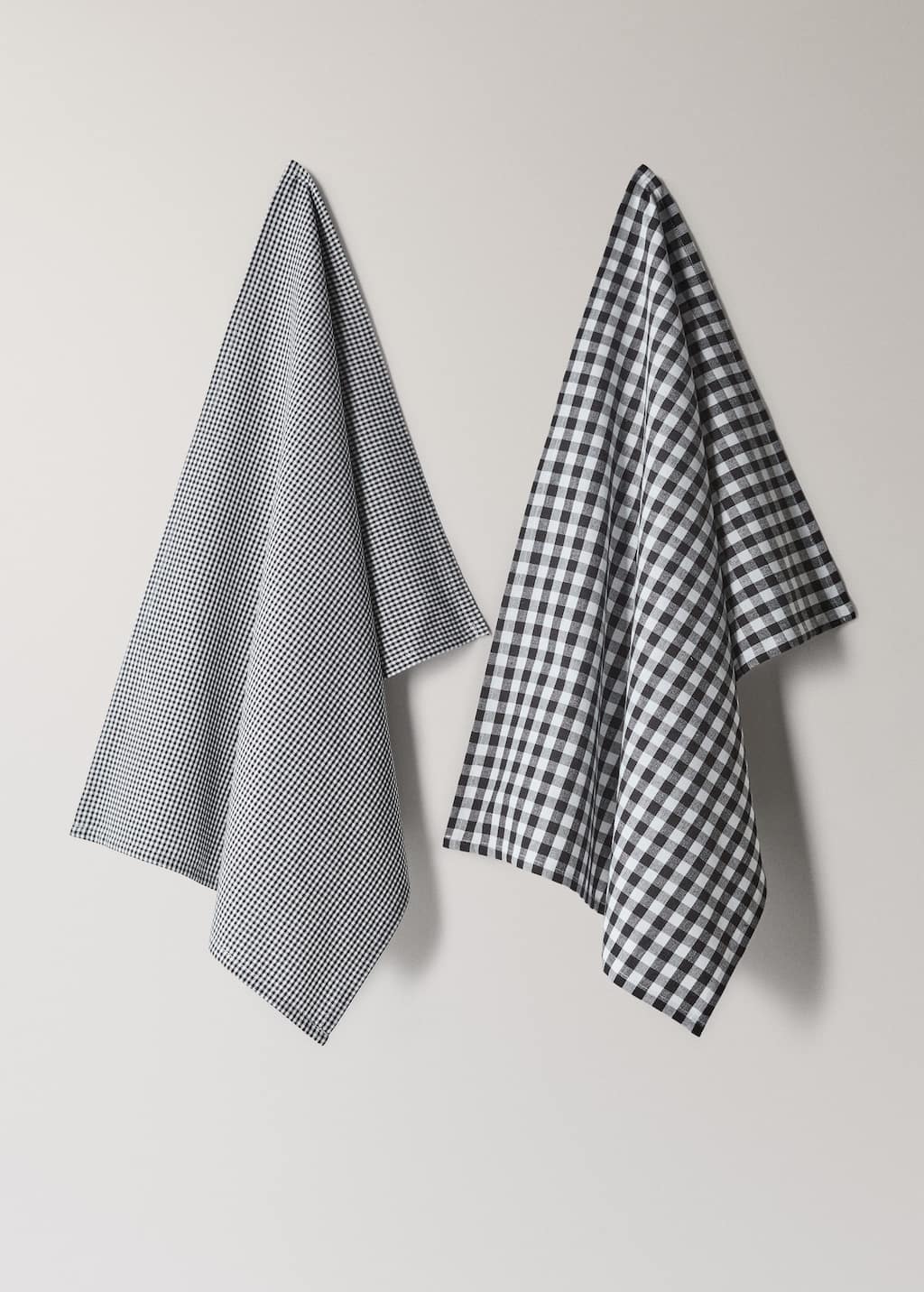Check cotton kitchen towel