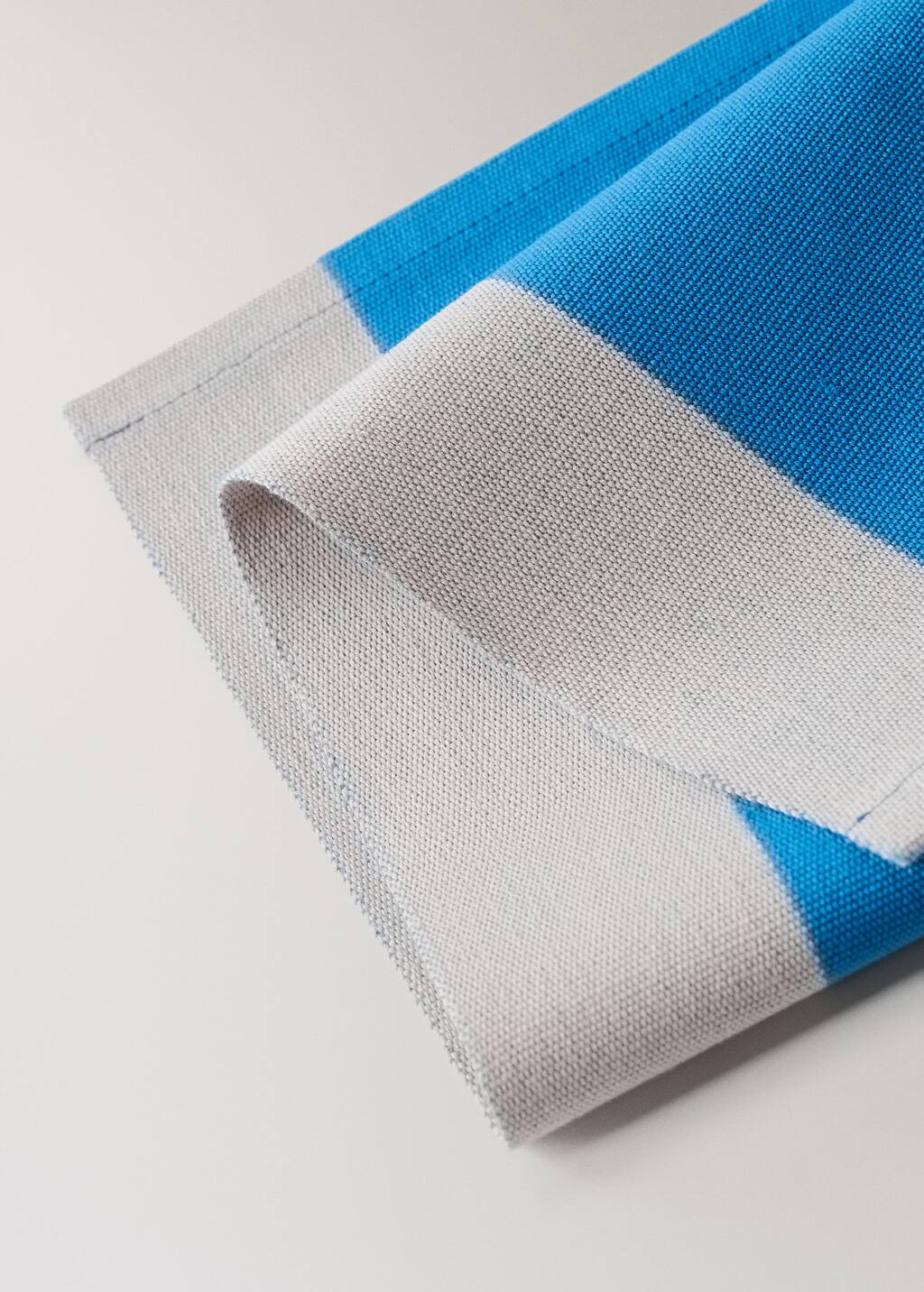 Cotton dyed striped placemats