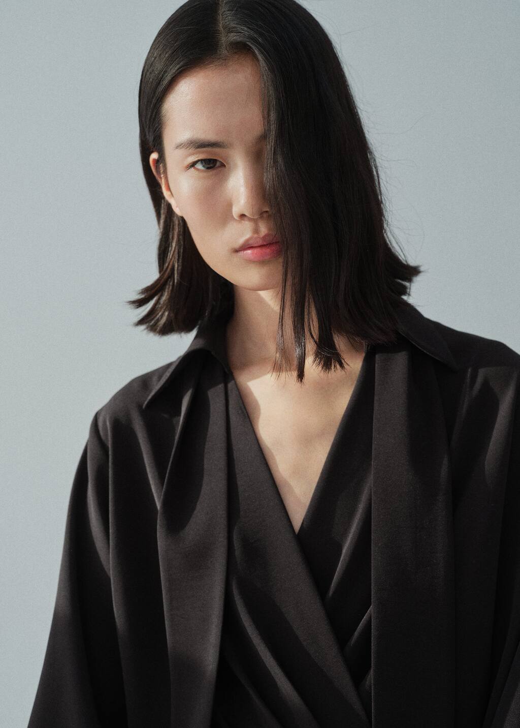 Wrap dress with shirt collar