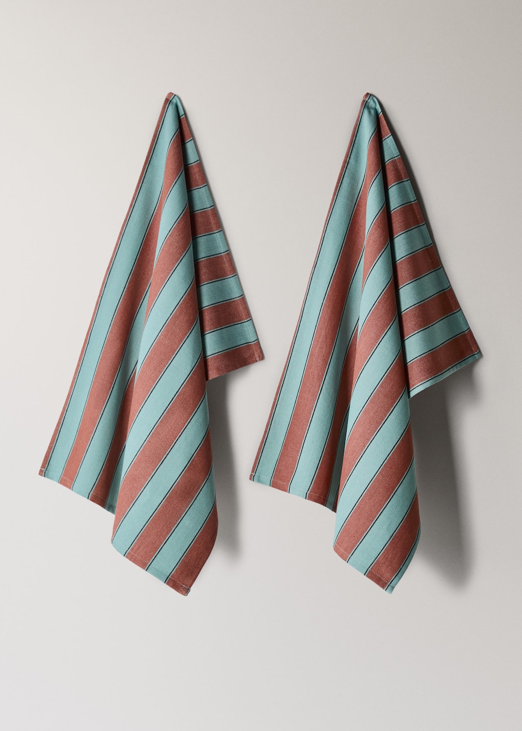 Two-tone striped kitchen towel