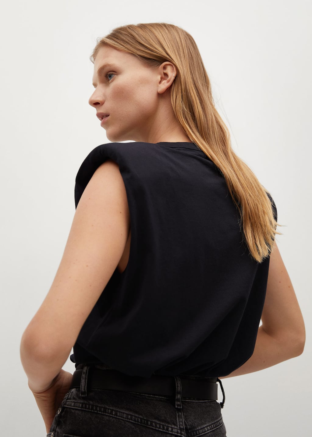 tee shirt epaulette mango