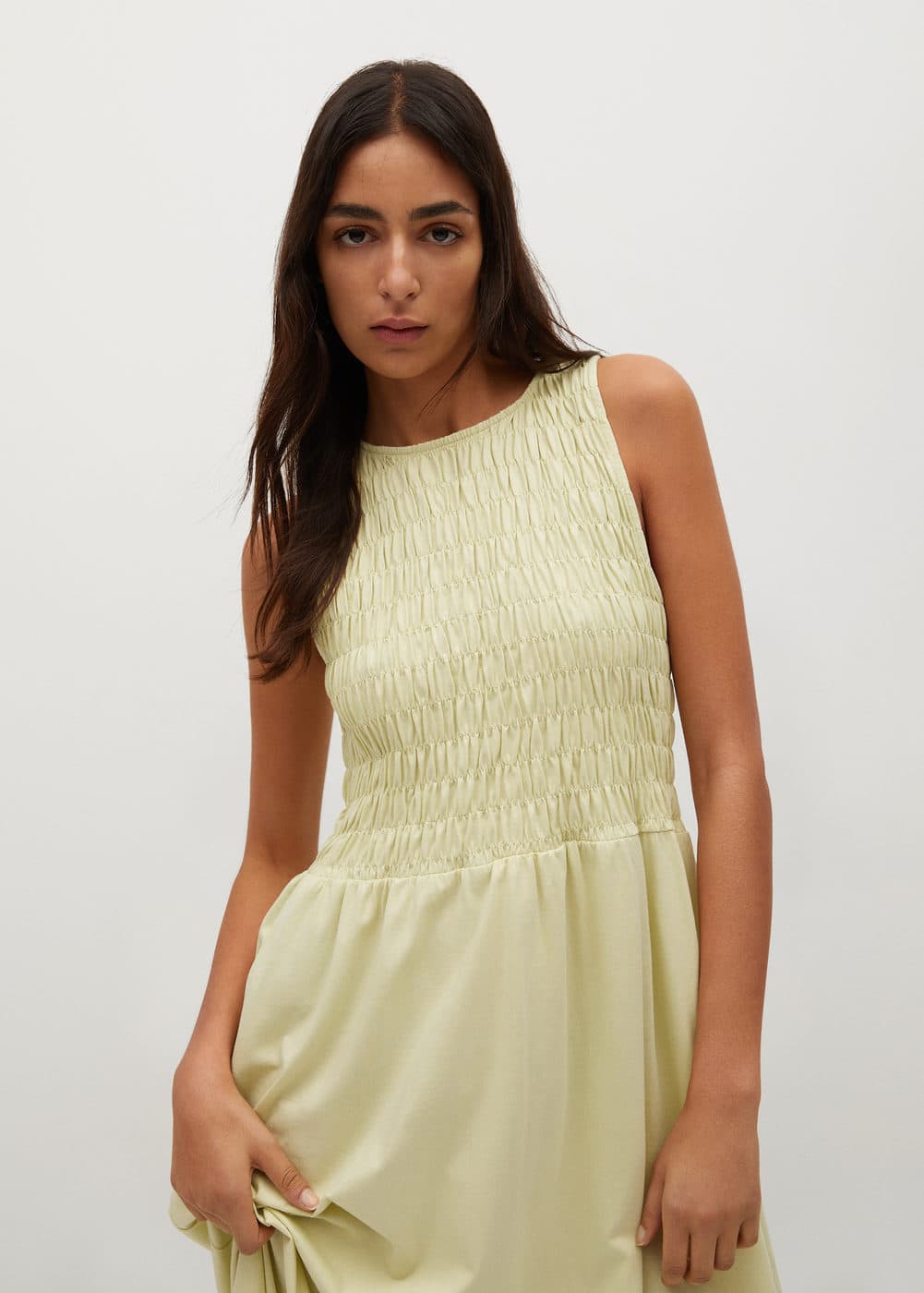 shop.mango.com