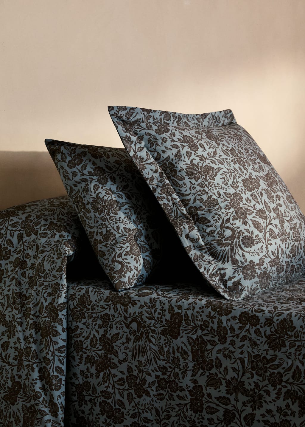 Mango Home Printed Two-tone Floral Percale Cotton Pillowcase 50x75 Cm Aqua Green