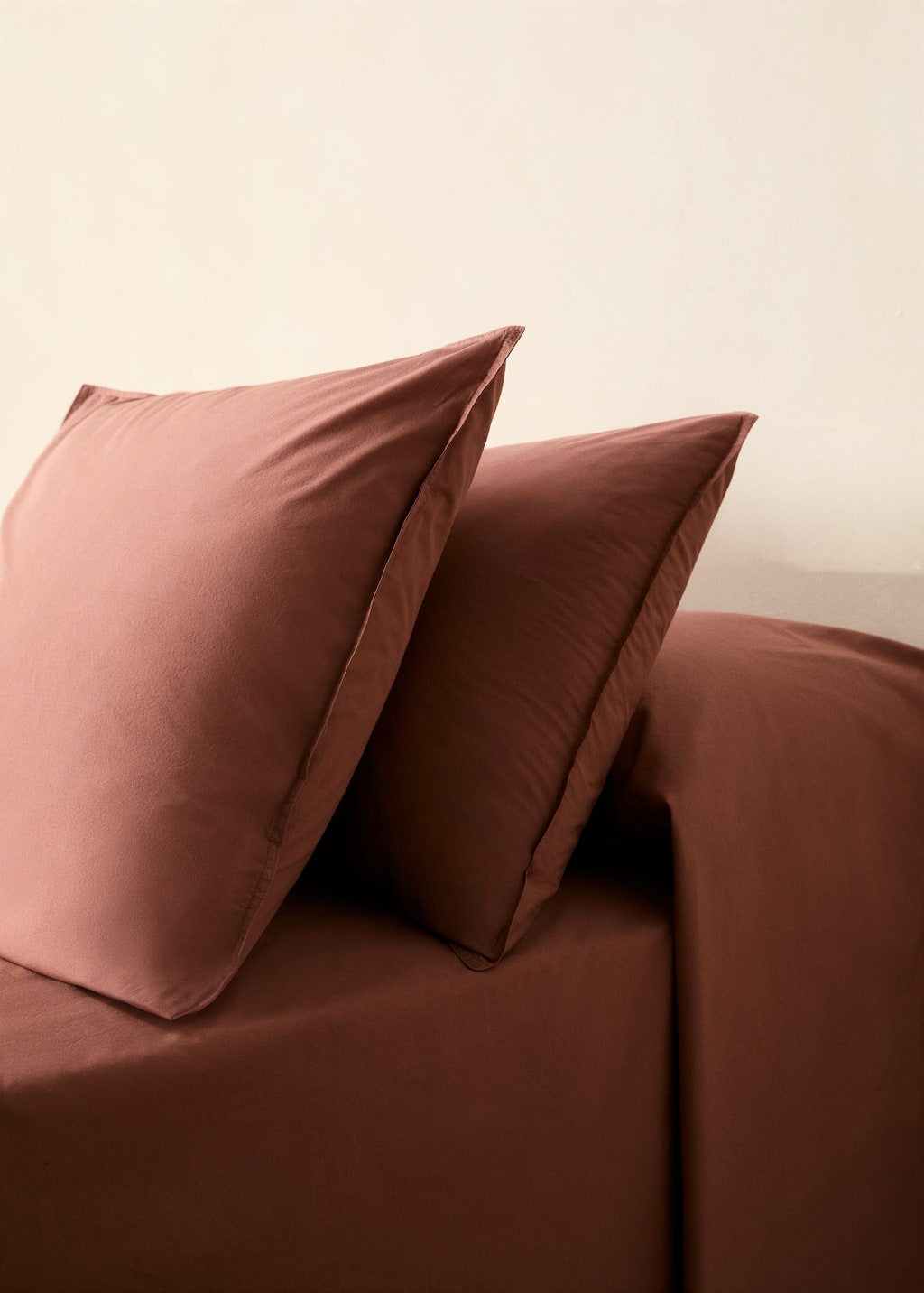 Mango Home Poplin Cotton Pillowcase With Double Topstitching 60x60cm Medium Pink