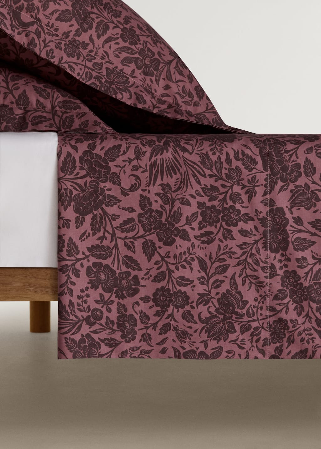 Mango Home Cotton Percale Printed Two-tone Floral Duvet Cover For 90 Cm Bed In Rose