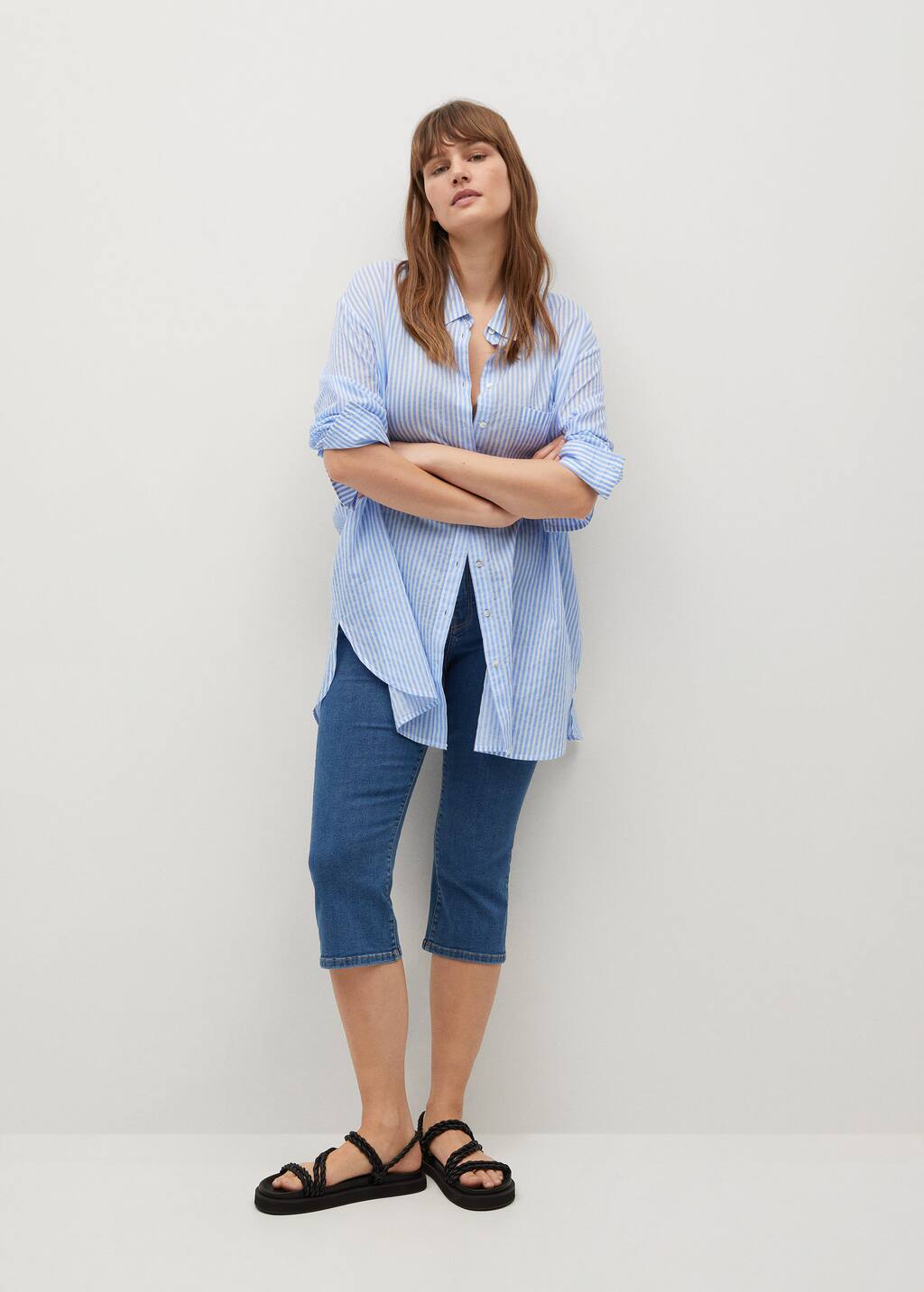 Mid-rise crop jeans - Plus sizes | Violeta by Mango Lithuania