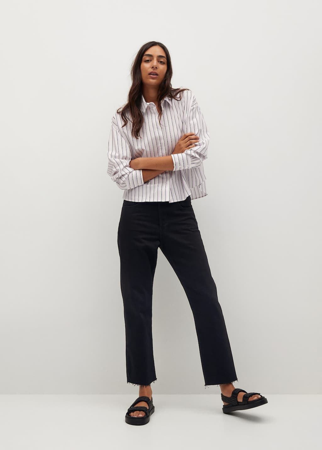 Mango Outlet tiene la blusa ideal para el otoño y cuesta 14,99 €