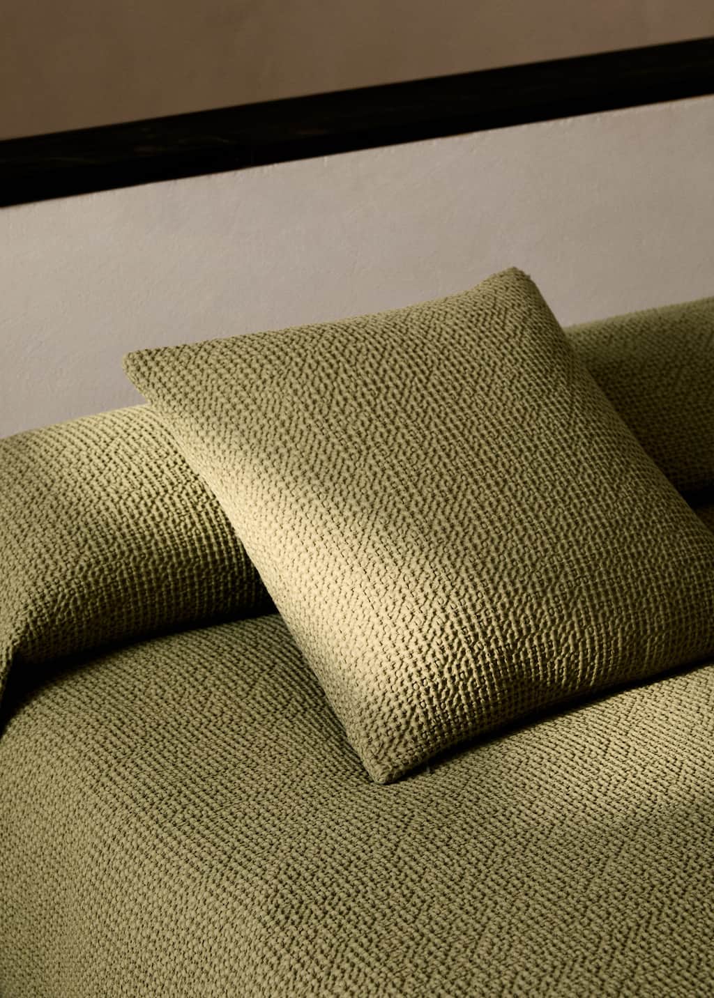 Mango Home Bed Cushion Cas Khaki