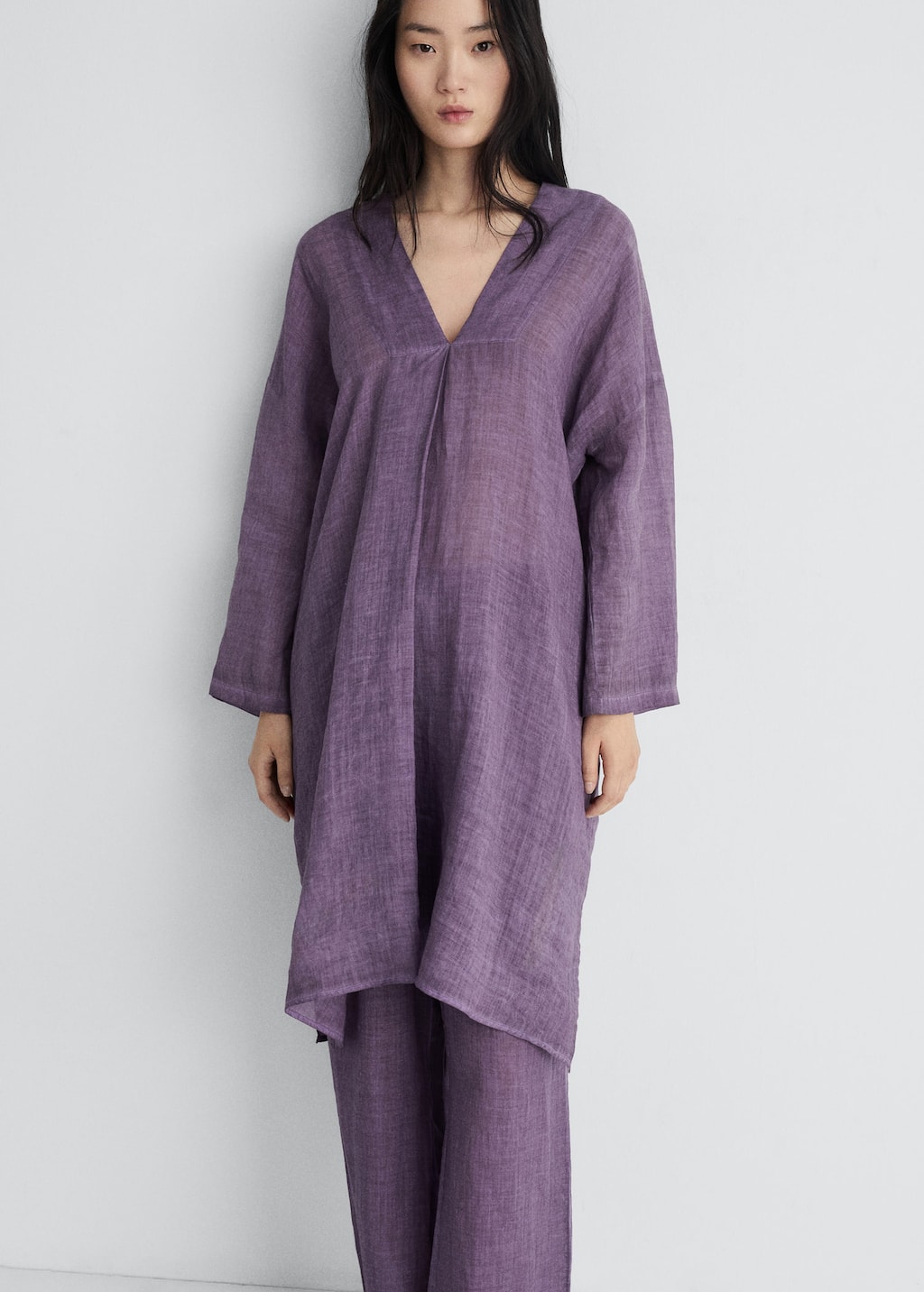 Ramie caftan with overdyed design