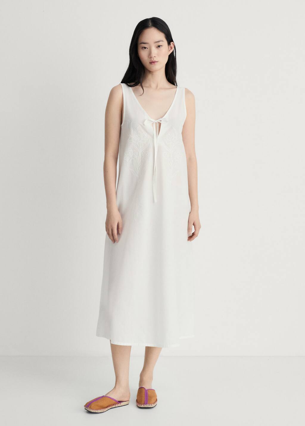 Embroidered cotton nightgown